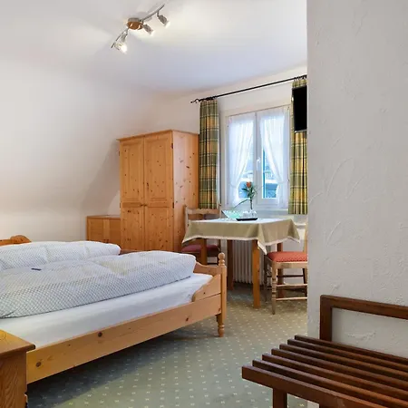 Haus Luise In Pensión Lenzkirch